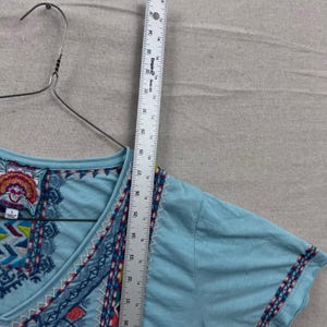 Johnny Was Embroidered V-Neck Top Women Large Light Blue Boho Short Sleeve Shirt image 6
