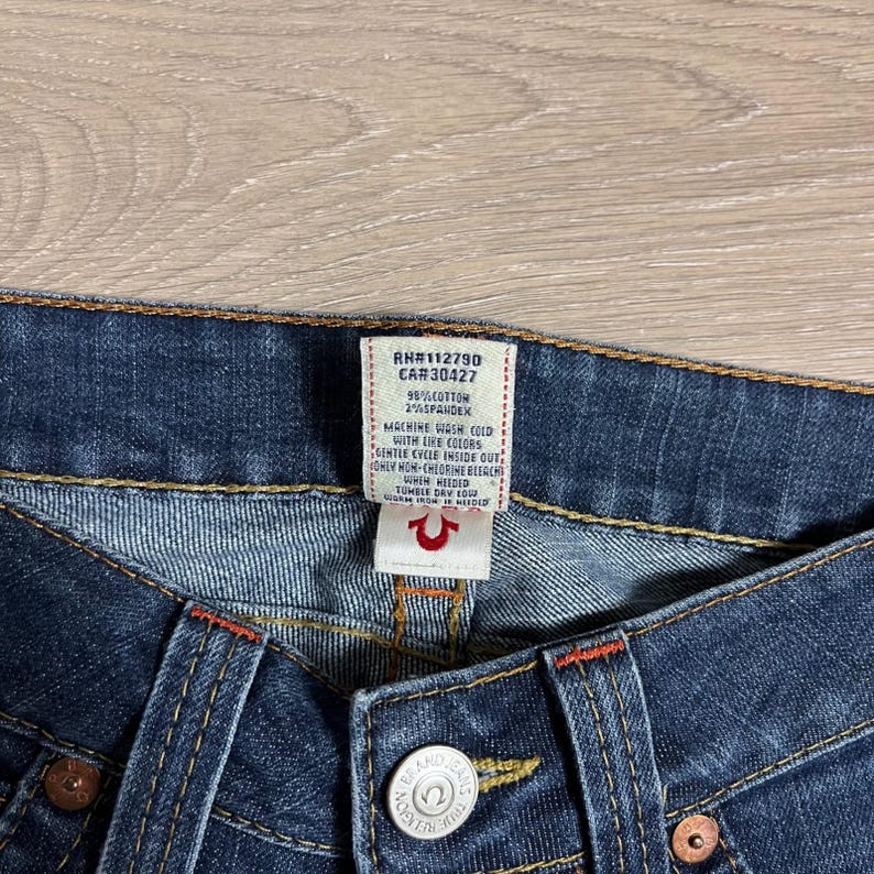 Y2K True Religion Julie Section Blue Wash Denim Jeans Womens Made in USA Size 28 image 6