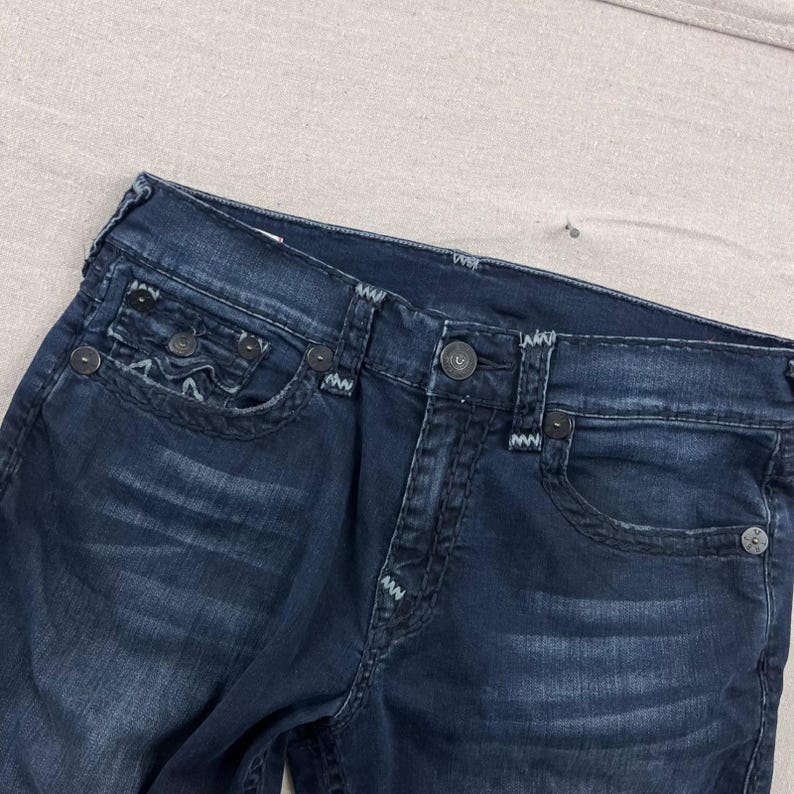 True Religion Ricky Relaxed Straight Jeans Mens 34 Dark Indigo Super T Stitch image 4