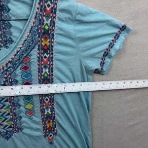 Johnny Was Embroidered V-Neck Top Women Large Light Blue Boho Short Sleeve Shirt image 5
