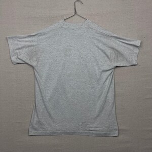 Camiseta gráfica vintage de Mickey Mouse Florida para adulto, talla grande, color gris Fruit of the Loom imagen 2