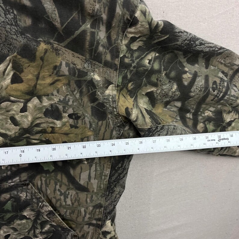 Chaqueta de trabajo con capucha Columbia para hombre, talla XL, estampado de camuflaje Mossy Oak, forrada de felpa, de lona con cremallera. imagen 6