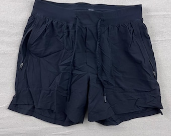 Lululemon Lab LT / 98 Shorts Mens Small Black Recycled Nylon Stretch Running
