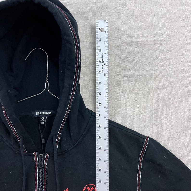 Sudadera con capucha True Religion para hombre, talla XL, color negro, con triple cremallera y costuras en contraste. imagen 7