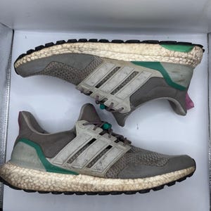 adidas gazelle silver green womens adidas Ultra Boost 5X Mens Running Shoes
