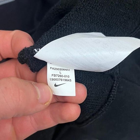 Nike Grand Prix 2023 Shoe Dog Fleece Black Graphic Crewneck