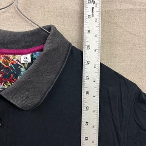 Robert Graham Poloshirt Herren XL Black Skull Rose Supima Baumwolle Classic Fit Bild 9