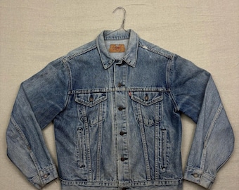 Vtg 80s Levi's 70506-0217 Dark Blue Denim Trucker Jean Jacket Size