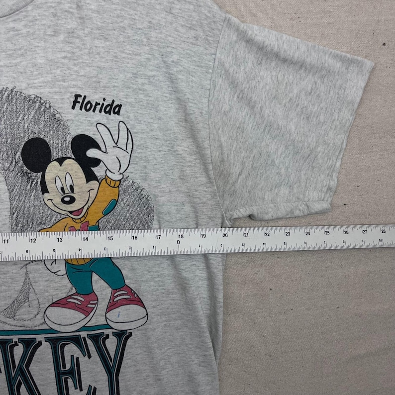 Camiseta gráfica vintage de Mickey Mouse Florida para adulto, talla grande, color gris Fruit of the Loom imagen 5