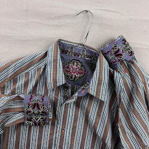 Robert Graham Button Down Shirt L Blue Green Gingham Striped Embroidered Cuff image 1