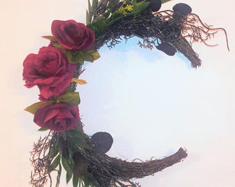 Crescent Moon Wreath with Ruscus | Gothic Floral Door Hanger | Witchy Celestial Wall Decor | Moon Phase Grapevine Wreath | Handmade | Unique
