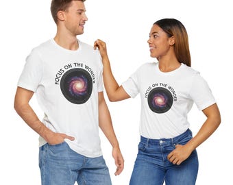 Galaxy T-Shirt: Unisex Kosmisches T-Shirt, Astronomie-Liebhaber-Geschenk