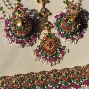 Nauratan bridal set/ multicolor necklace set/ Nauratan jewelry/ Pakistani Jewelry/ Bridal wear/ Indian jewelry
