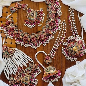 Nauratan bridal set/ multicolor necklace set/ Nauratan jewelry/ Pakistani Jewelry/ Bridal wear/ Indian jewelry