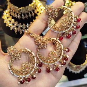 Kundan teeka set/ Nauratan jewelry/ Pakistani Jewelry/ Bridal wear/ Indian jewelry