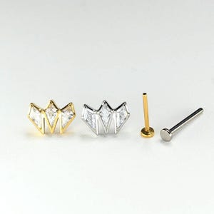 Marquise CZ-oorbel met platte achterkant, draadloze titanium stud, piercingsieraden voor lob, kraakbeen, helixpiercing