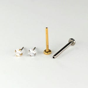 Titanium push pin vierkante Cz-oorbel, schroefdraadloze kraakbeenoorbel met platte achterkant, push-in piercing-oorbel
