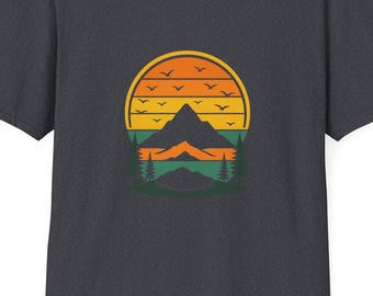 Retro Berg Sonnenuntergang T-Shirt | Unisex T-Shirt