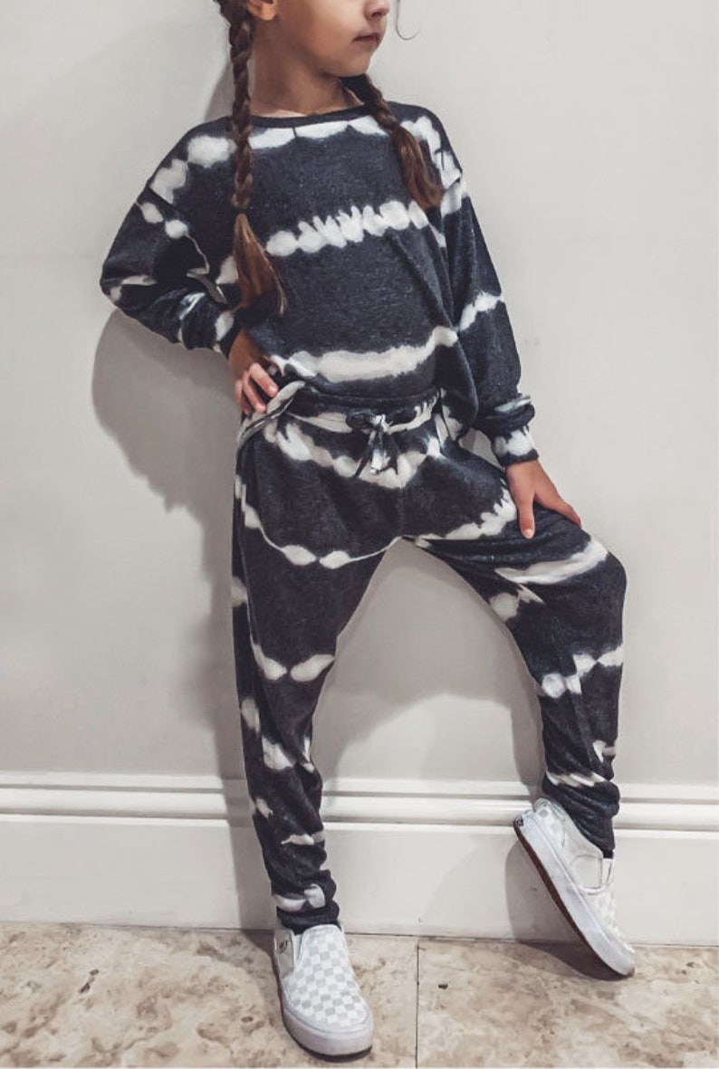 Mommy & Me Tie Dye SetTie Dye Jogger SetLounge setTie Dye | Etsy