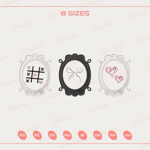 Könnte beinhalten: Ein Bild mit drei ovalen Stickmustern: ein Tic-Tac-Toe-Spiel, eine Schleife und zwei Herzen. Der Text "8 SIZES" steht oben. Verschiedene Dateiformat-Abkürzungen sind ebenfalls abgebildet.