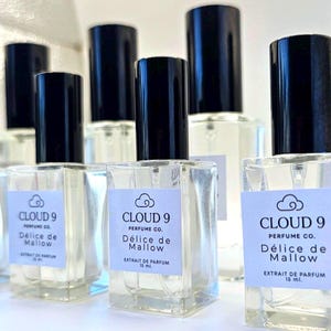 Delice de Mallow - a fluffy Marshmallow Perfume, inspired by a delicious marshmallow fragrance, gourmand perfume