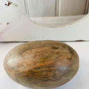 Antikes französisches Stopf-Ei aus Holz, Näh-Werkzeug Oeuf de Couture