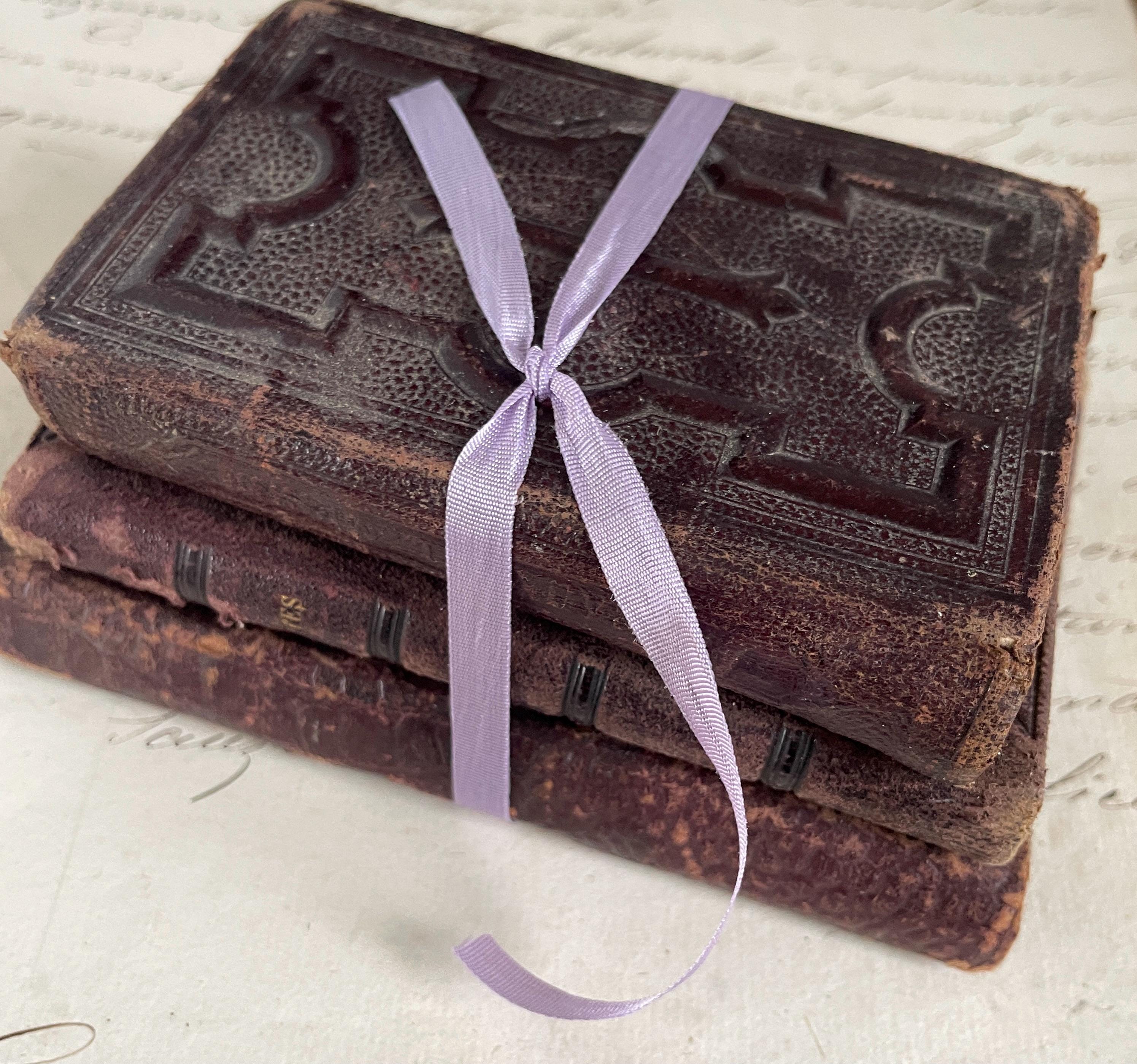 アンティークのフランス製革製聖書、祈祷書、ミサ、祈祷書ミッセル
