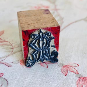 Antiker französischer Stempel Initialen Monogramm Doppelt verschlungener Buchstabe Druckblock Siegel