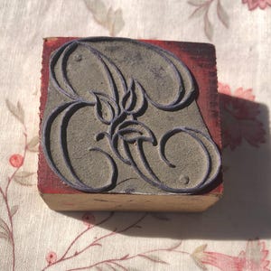 Tampon en tissu ancien, B, impression de l'alphabet monogramme gothique initial, motif lettre majuscule