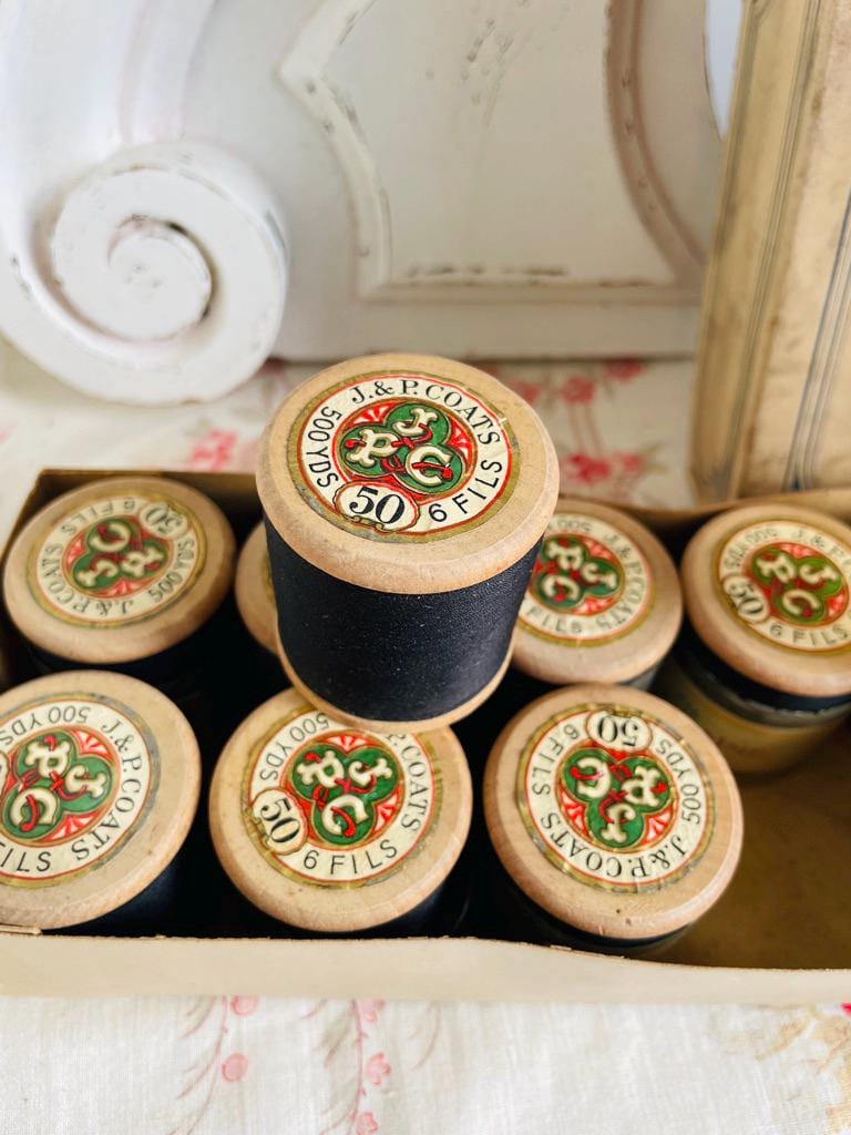Box of Vintage Wooden Reel Black Mourning Cotton Coates Fil La