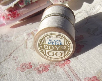 Vintage French wooden Reel cotton Lyon Thread Spool Snow White DMC