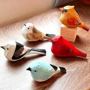 Hand Cardinal Wood Carving Bird Figurine,Custom Country Style Bird Ornaments, Natural Style Decoration,Bird Decor Gifts,Gift for Bird Lovers