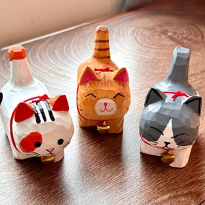 Handmade Wooden Cat Figurine,Personalized Wooden Bell Cat Figurine,Unique Cat Lover Gift,Cat Ornaments,Birthday Gift,Gift For Her,Desk Decor