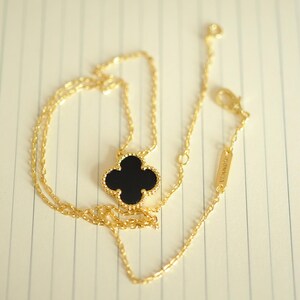 Black onyx clover pendant necklace, Gold plated 925S, gemstone
