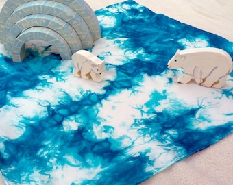 Tappetino da gioco Playsilk in ghiaccio tinto a mano: ispirato allo stile Waldorf