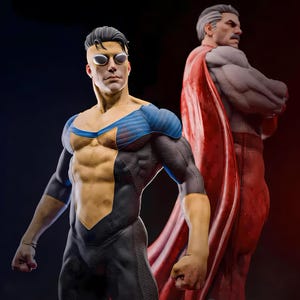 Puede incluir: Dos figuras de superhéroes se muestran sobre un fondo oscuro. La figura principal lleva un traje azul, negro y amarillo, con gafas de sol. La segunda figura, en el fondo, tiene una capa roja y un atuendo gris y rojo.
