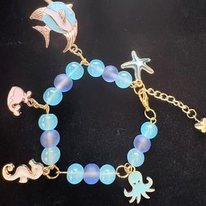 Ocean Charm Bracelet: Handmade Beaded Coastal Jewelry