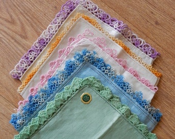 Vintage Lot of 5 Cotton & Linen Handkerchiefs Hankies w/ Tatted Edges PD18
