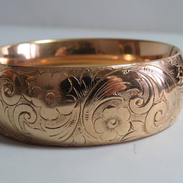 Wide Victorian Gold Filled Etched Hinged Bangle Bracelet   WA7