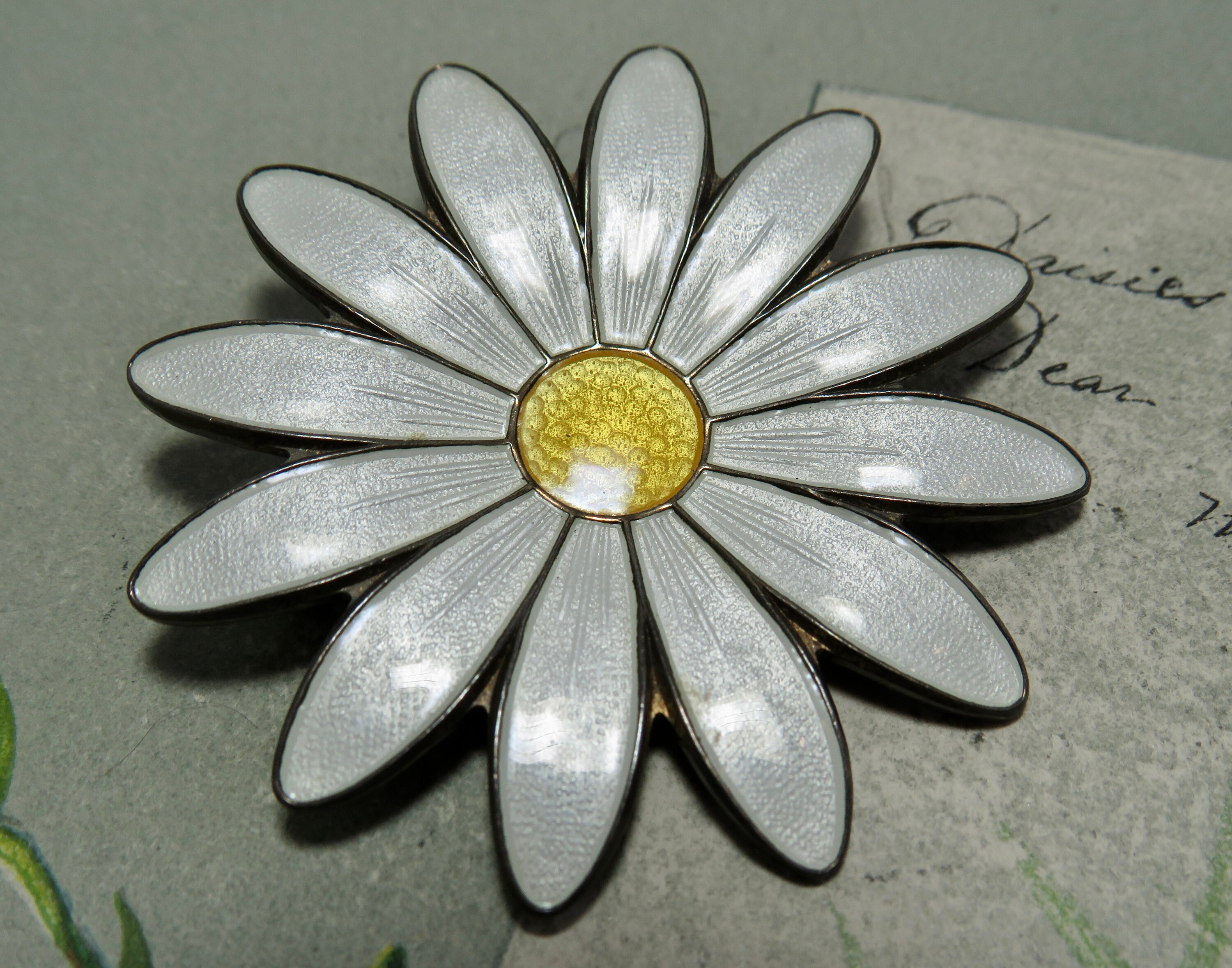Aksel Holmsen Signed NORWAY Sterling Silver & White Enamel Daisy