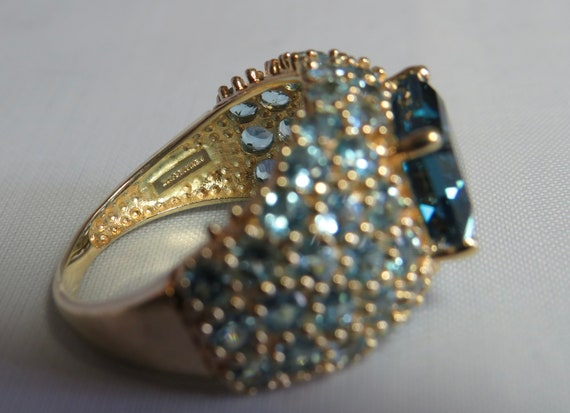 14K Yellow Gold w/ London Blue Topaz Size 8.1/4  … - image 7