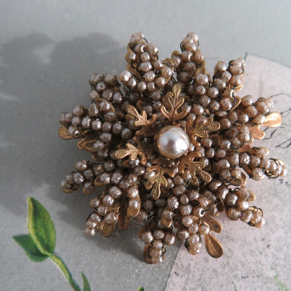 MIRIAM HASKELL Signed Burnished Gold & Baroque Pearl Star Burst Brooch    WA27