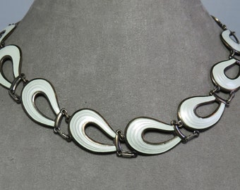 John Baalerud NORWAY Sterling Silver & White Enamel Link Necklace.   UAF8
