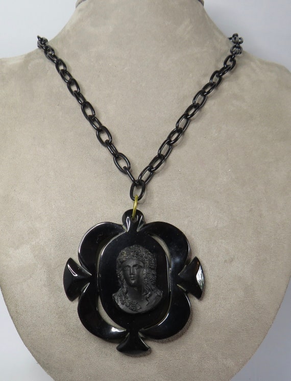 Carved Black Bakelite Cameo Pendant Necklace on Ce