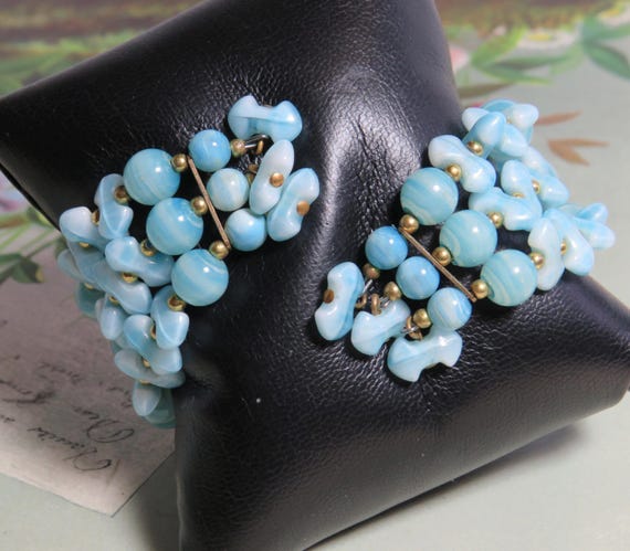 Miriam Haskell Style Blue Bead & Memory Wire Brac… - image 8