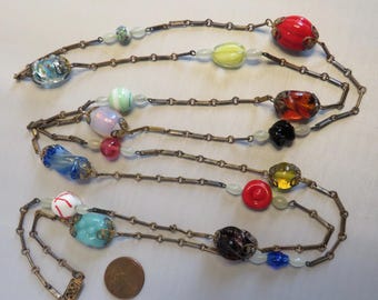 1920s Czechoslovakia Art Glass Bead LoNg Flapper Necklace.   ZAK27