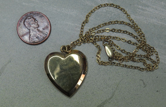 Gold Filled Etched Heart Locket or Charm on Chain… - image 2