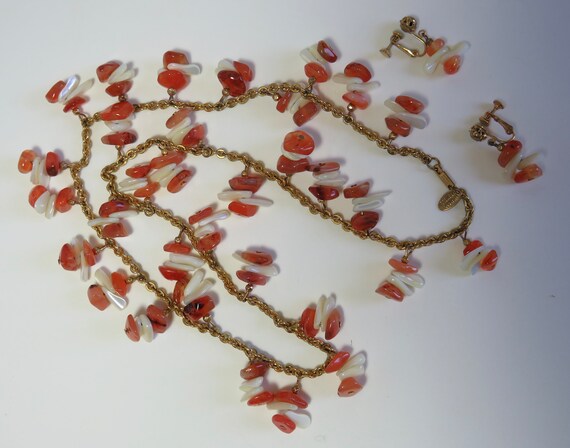 MIRIAM HASKELL Signed Mother of Pearl & Quartz Ch… - image 2