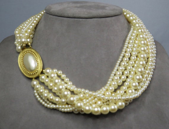 Carolee necklace sale