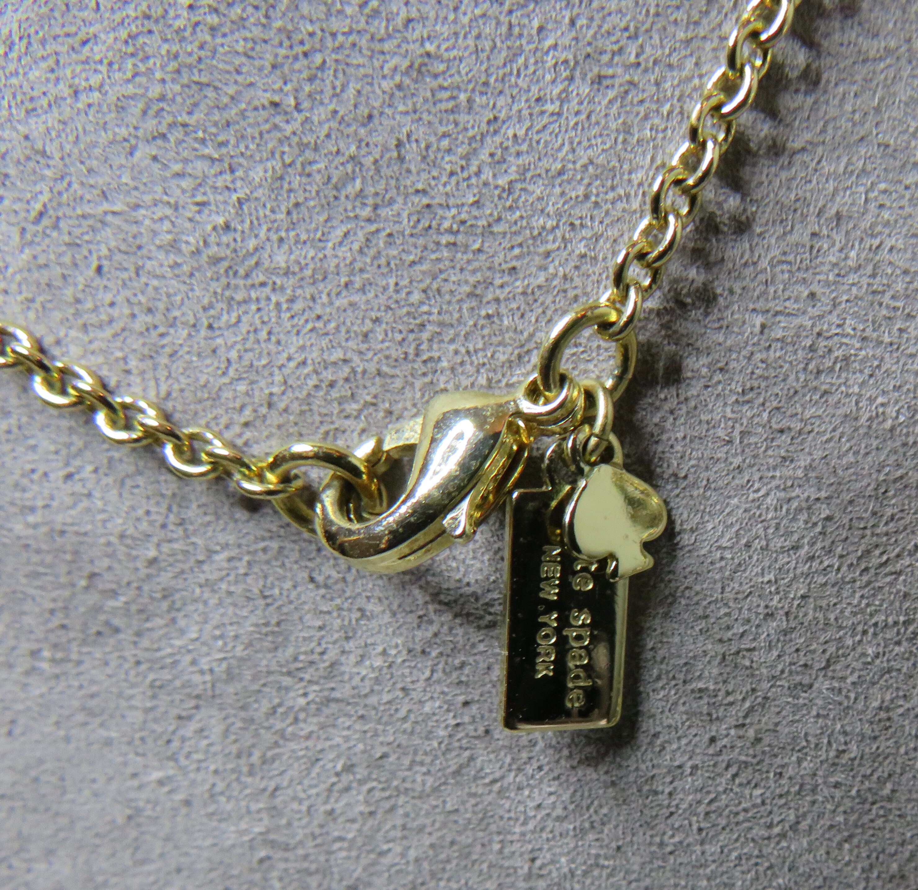 shuijing様　kate spade♡pearl necklace Amazon.com: kate spade new york Pearl Mini Pendant Necklace